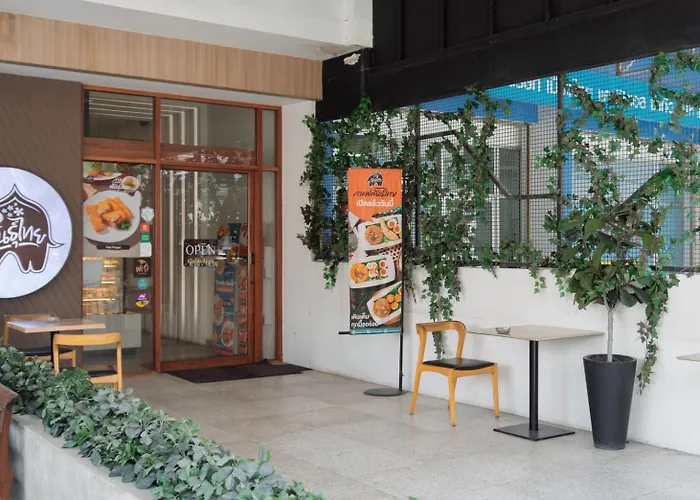 Hotel Nawin Donmueang Banguecoque