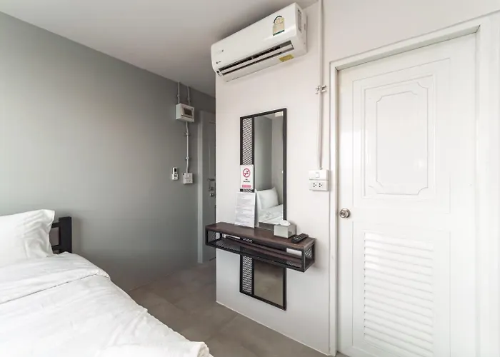 Nawin Donmueang Hotel 3*